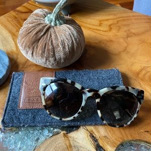 Raen Chateau Sunglasses